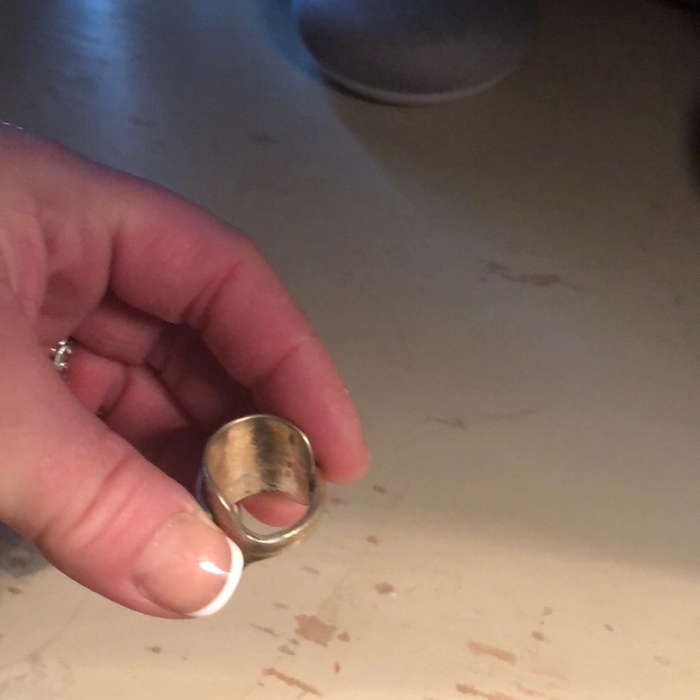 Silver ring - Picture 2 of 2